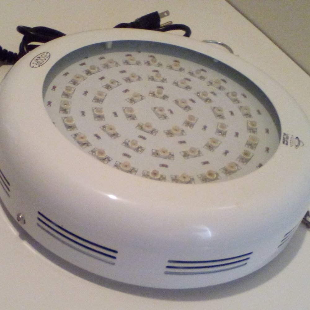 AGRO MAX UFO GROW LIGHT LED BLOOM 135 WATTS